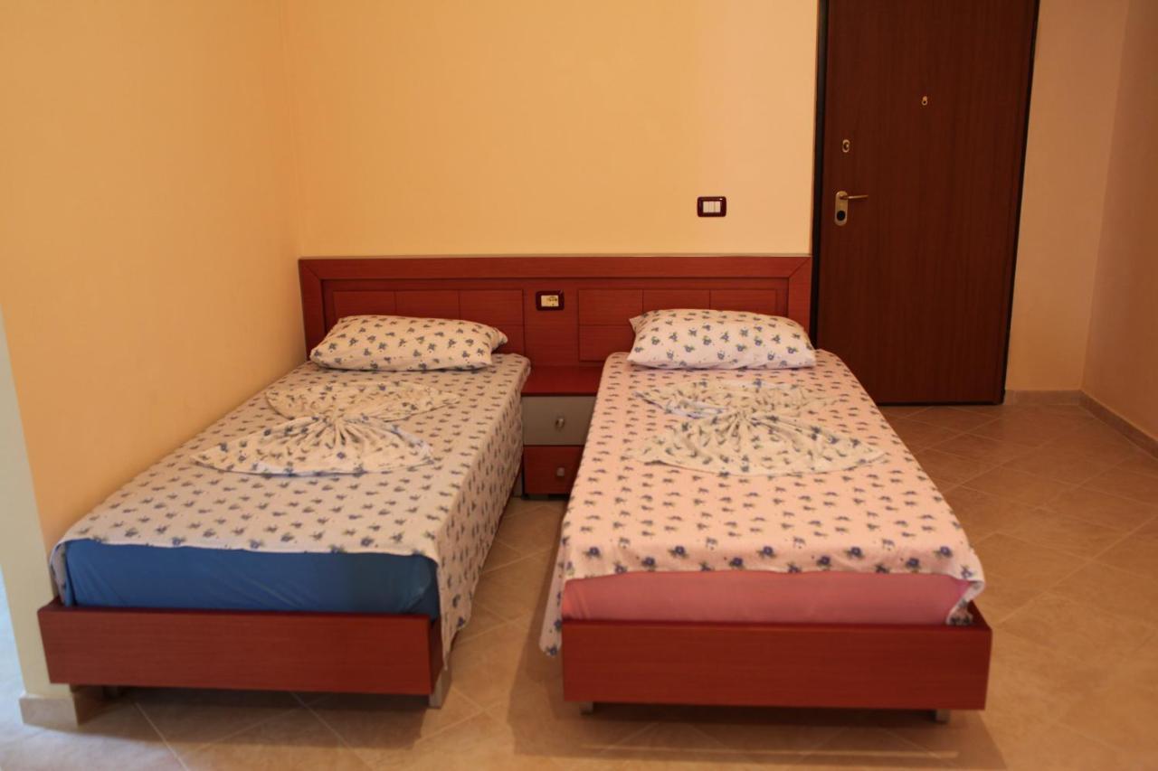 Bakija Apartments Sarandë Cameră foto